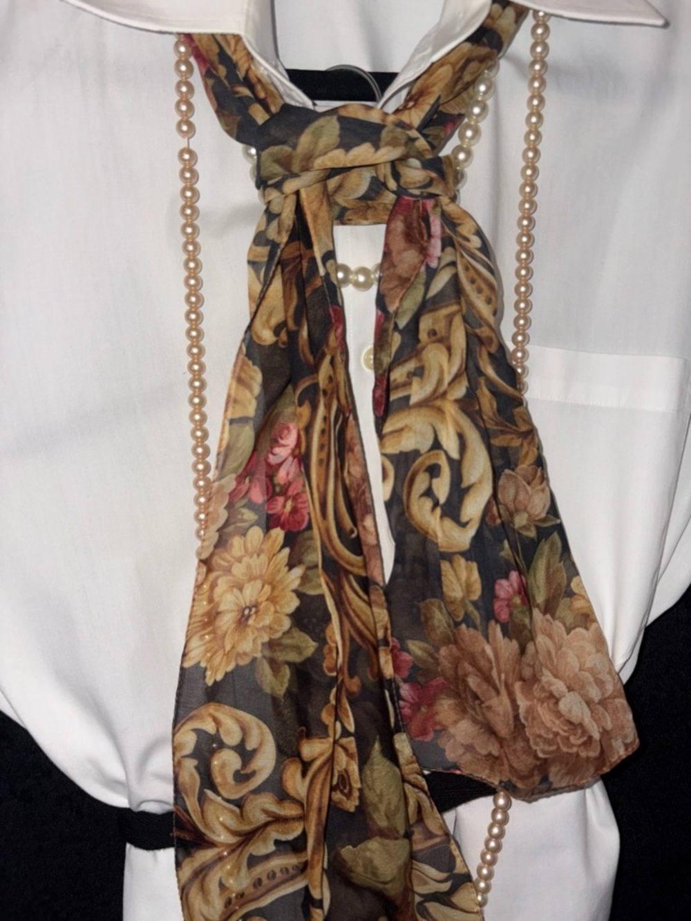 Floral Baroque Skinny Oblong Scarf OS Black Gold Floral Renaissance Chic EUC Y2K